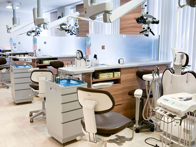 福岡市南区の歯医者 ひろた哲哉歯科・矯正歯科 ユニット